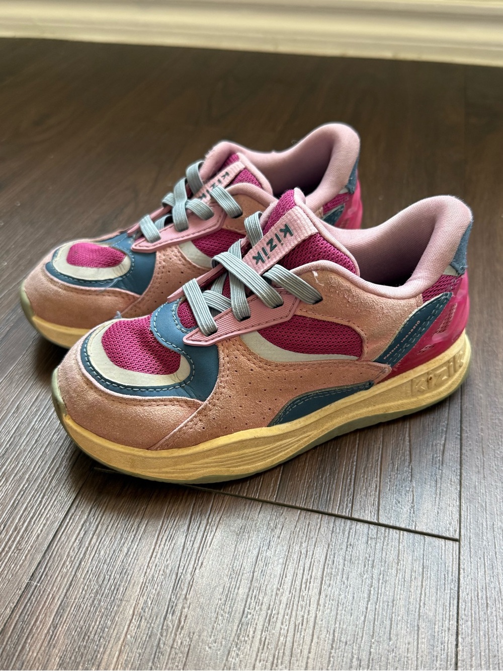 Kizik The Hands Free Phoenix Slip On Pink Pastel Lavender Sneakers Shoes 11C